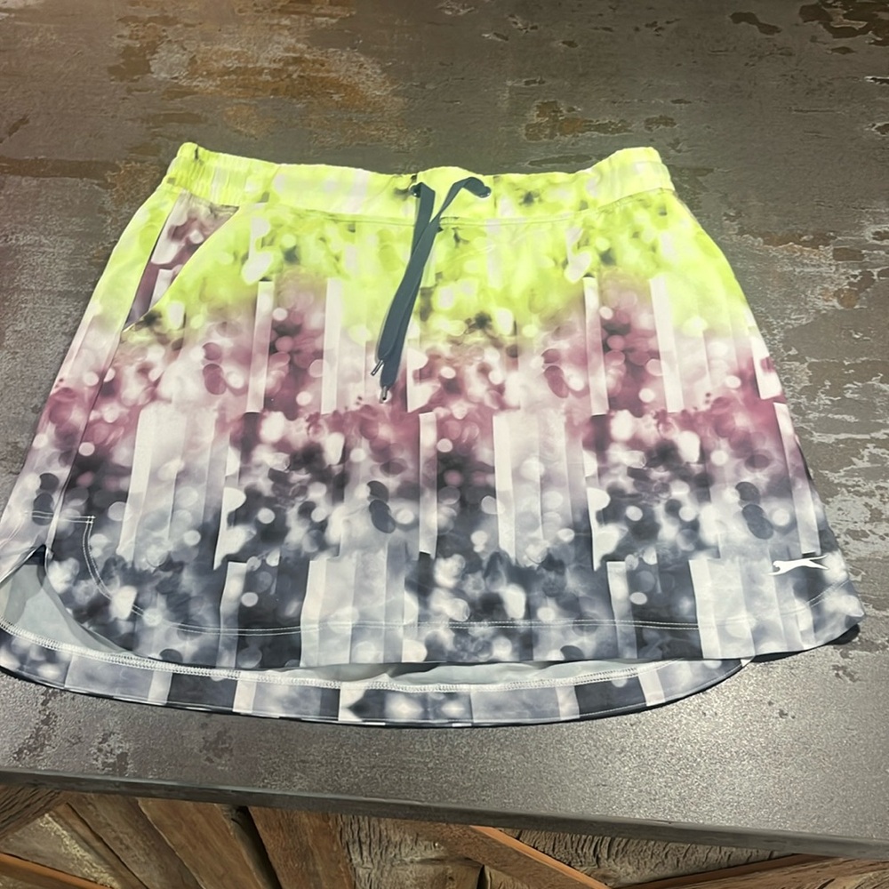 Slazenger women’s golf skort elastic pull on waist 3 pockets green mauve gray